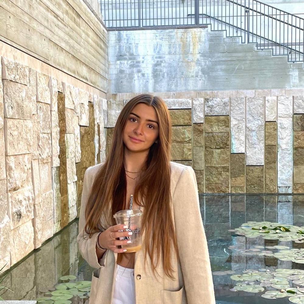 Meet your Posher, Geneva